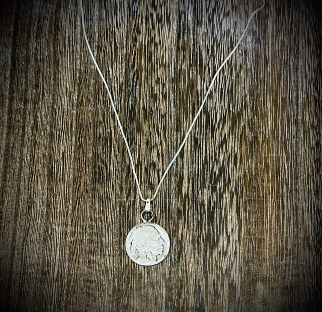 18" Indian Nickel Necklace: A Unique and Stylish Accessory